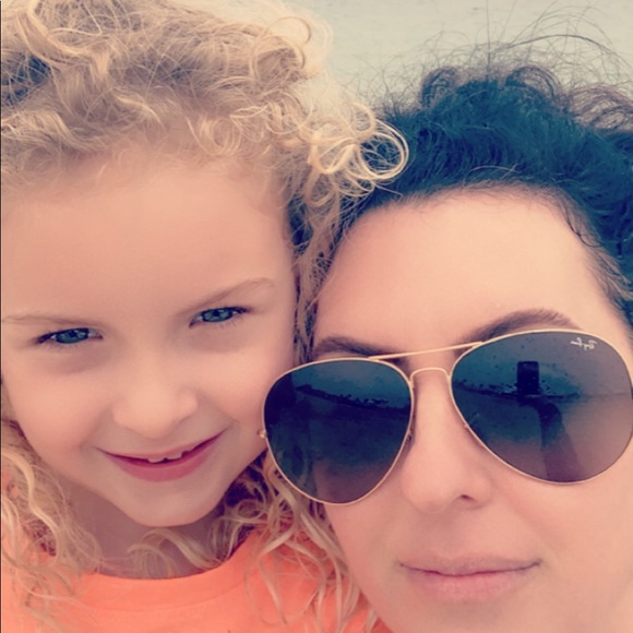 Meet your Posher, Kirsten - Picture 2 of 7